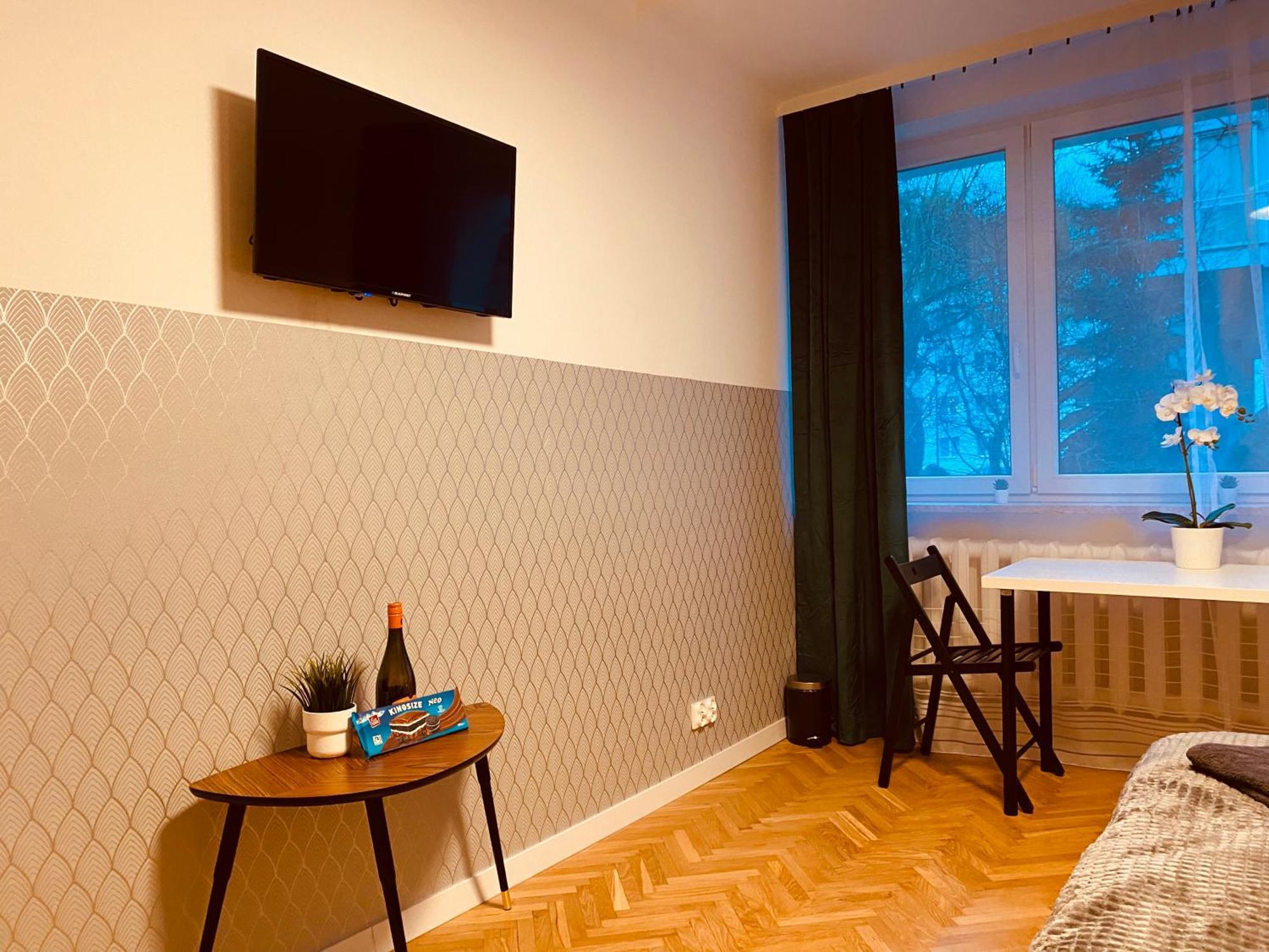 Clicktheflat Karmelicka Apart Rooms 华沙 外观 照片